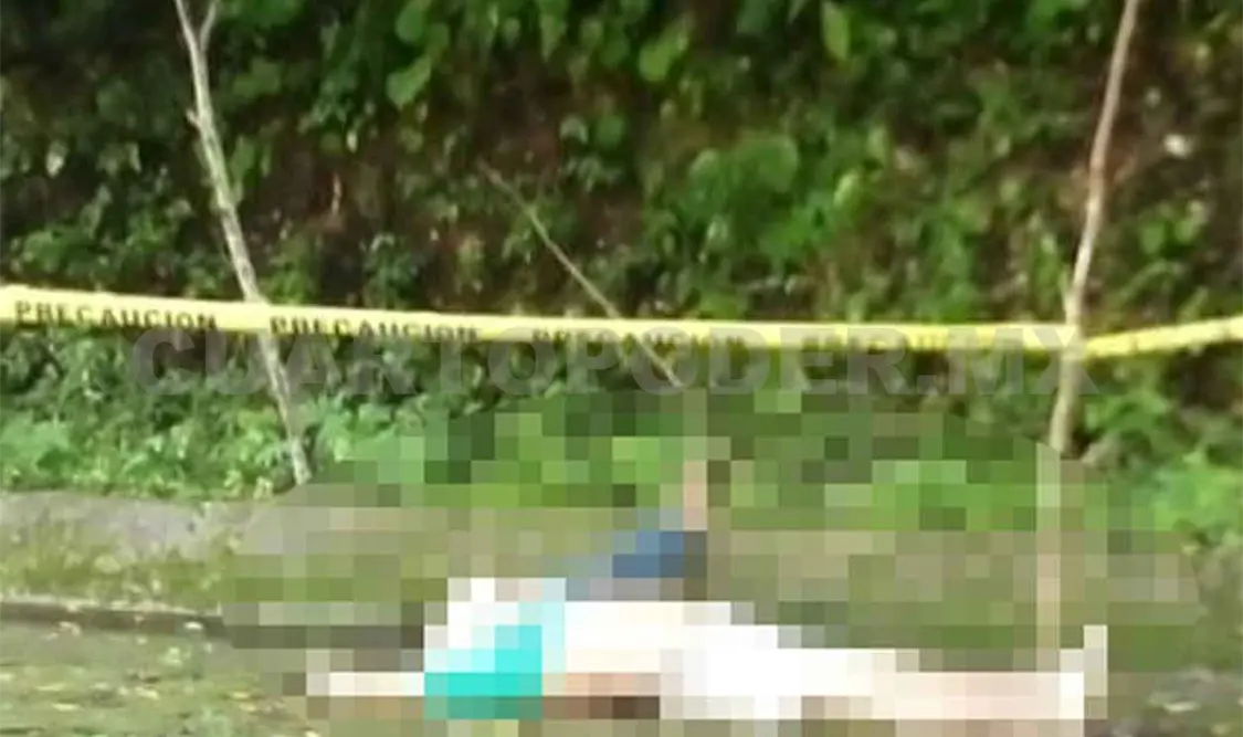 Ejecutan a dos para robarles su vehículo