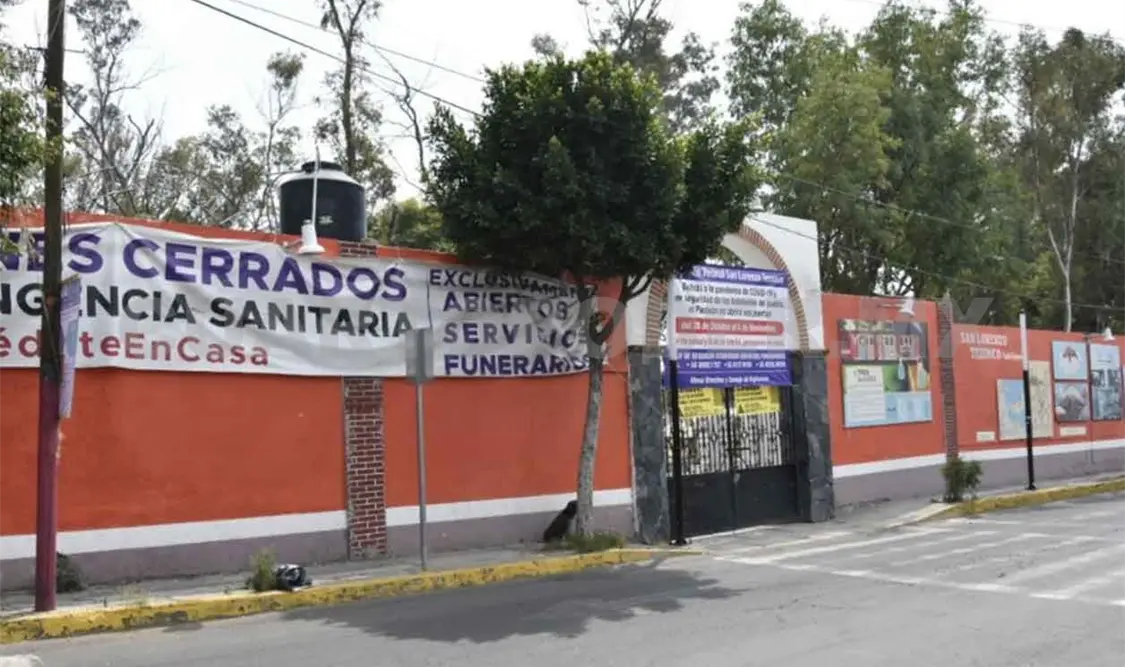 Iztapalapa cerrará panteones por Covid