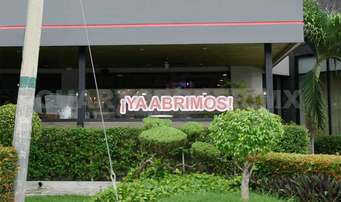 Restaurantes tradicionales se resisten a rendirse