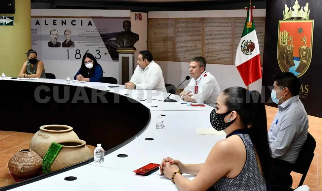 Pide Brito ética y honestidad a personal del Registro Civil