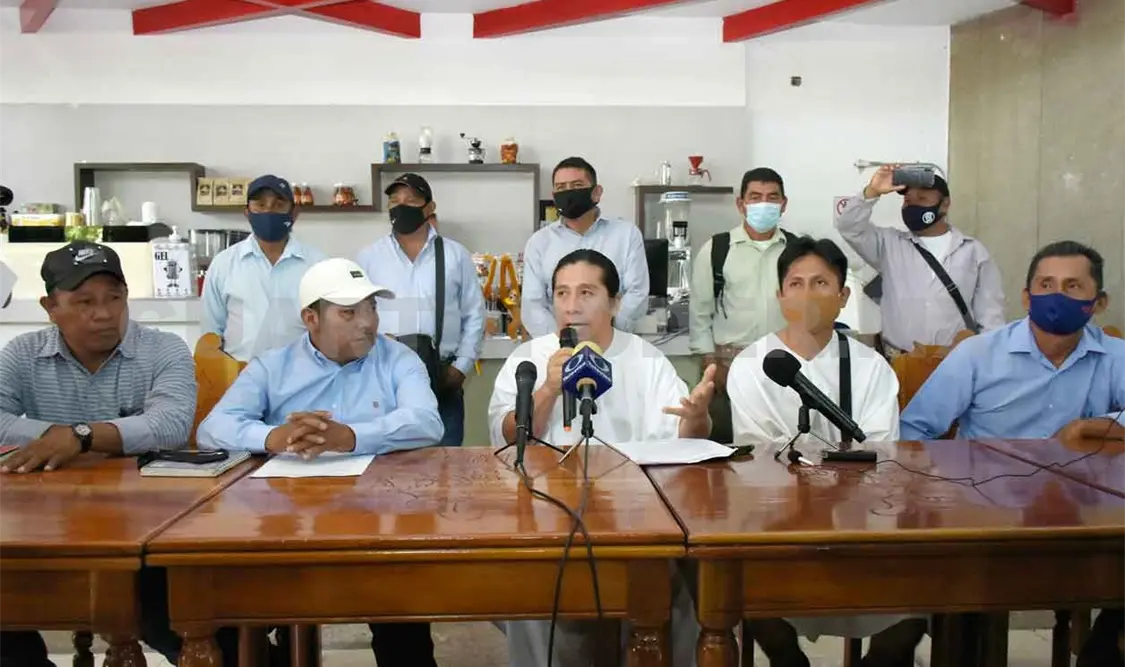Denuncian campaña de desprestigio