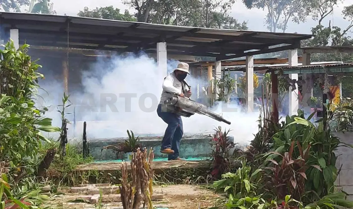 Realizan limpia en panteones de Tapachula
