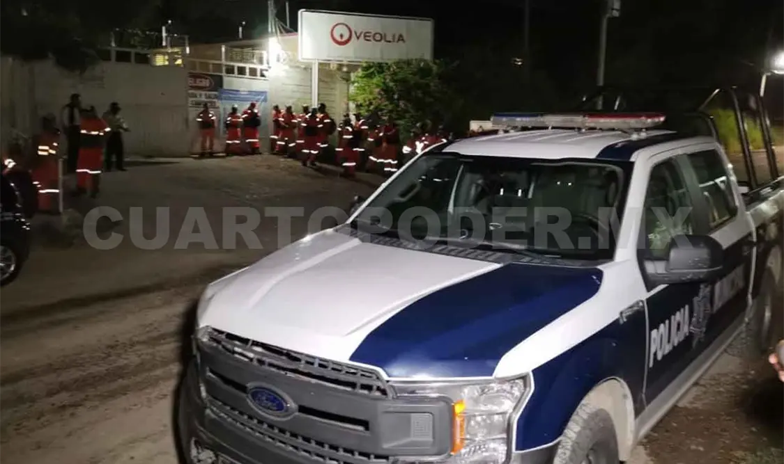 Hieren a tres veladores en intento de robo de cajero
