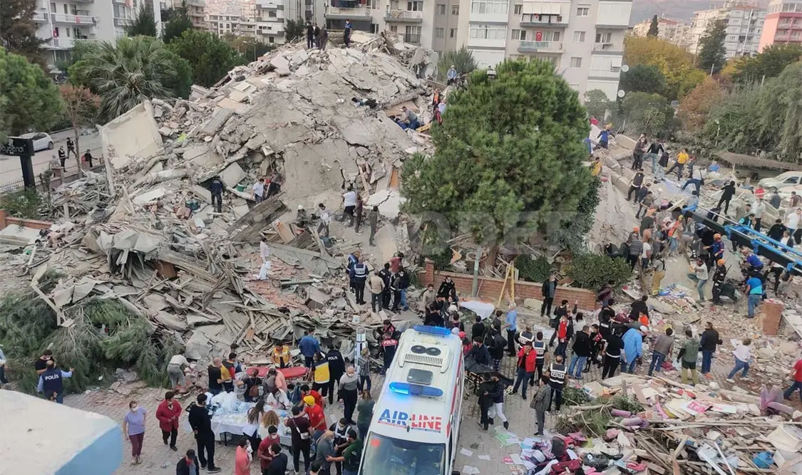 Terremoto deja cuatro muertos y 152 heridos