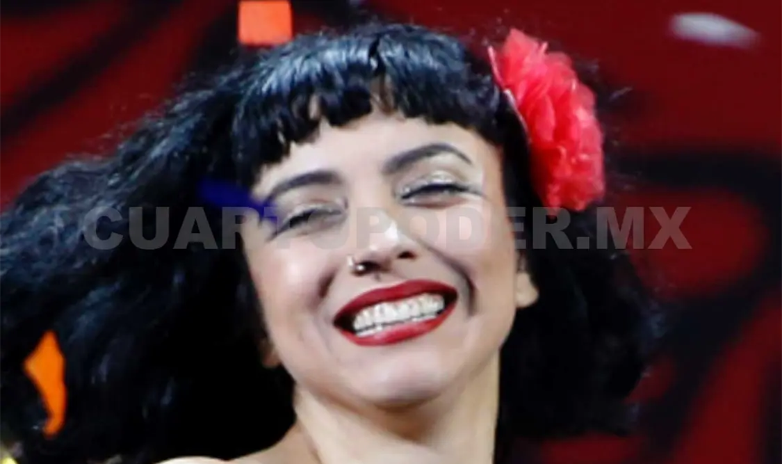 No necesita alfombras para alzar la voz