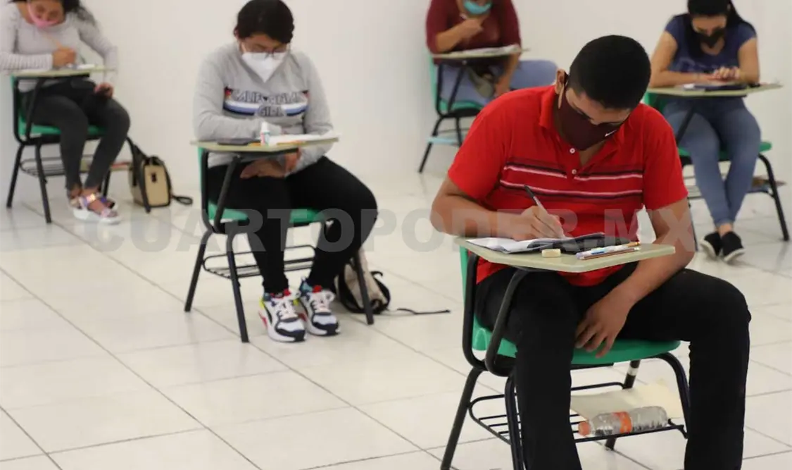 Los jóvenes que tengan el perfil requerido podrán apoyar en el DIF Chiapas. Cortesía