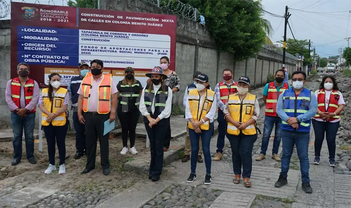 En la colonia Benito Juárez se inició la pavimentación mixta de calles, con una inversión de 3 millones 395 mil 387 pesos. Cortesía