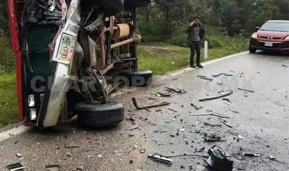 La mañana del jueves sobre el kilómetro 115 de la vía San Cristóbal-Teopisca ocurrió el percance carretero. Manuel Martínez / CP