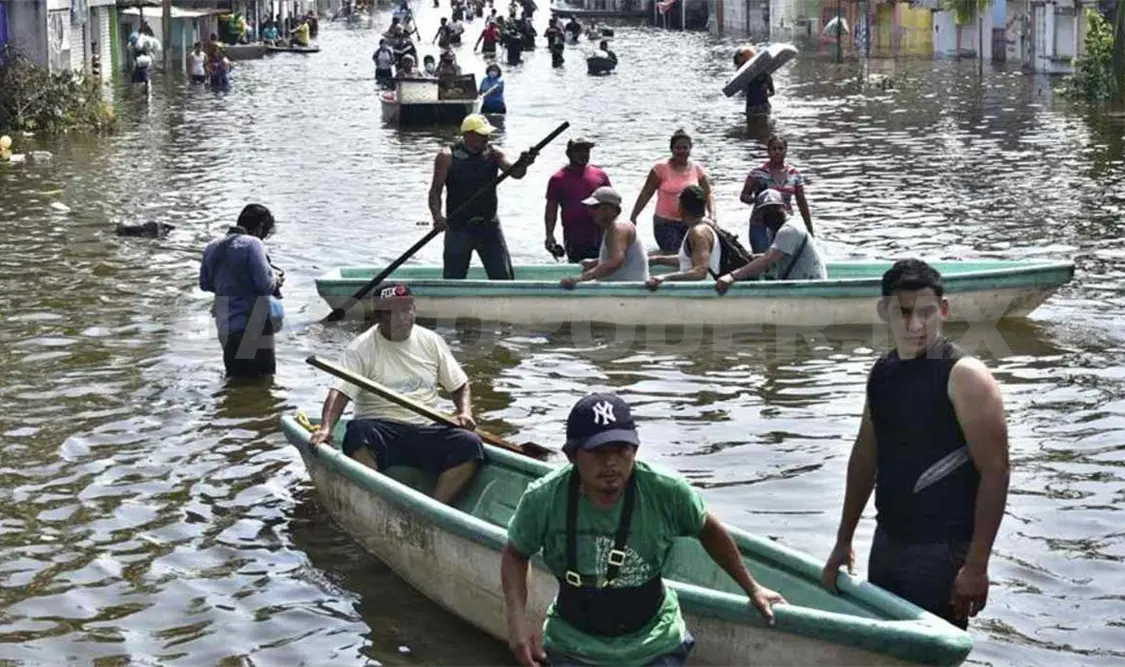 El mandatario alista un plan para los afectados por las inundaciones en Tabasco y Chiapas. Twitter
