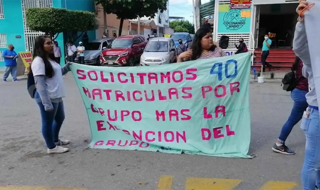 Piden ampliar matrícula en Normal de Educadoras