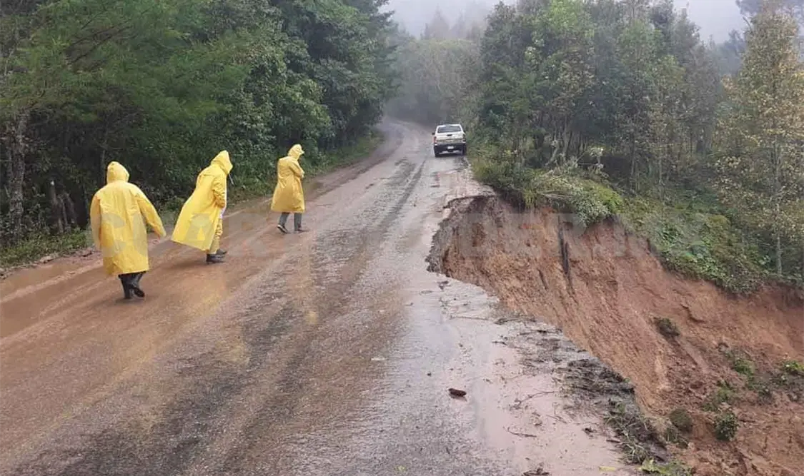 Sigue desbordamiento de ríos por lluvias