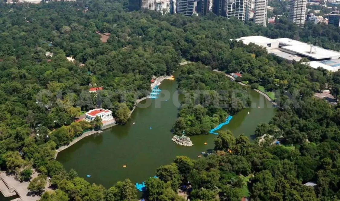 Se contempla el rescate de las tres secciones del Bosque de Chapultepec y la ampliación hacia una cuarta sección. Cortesía