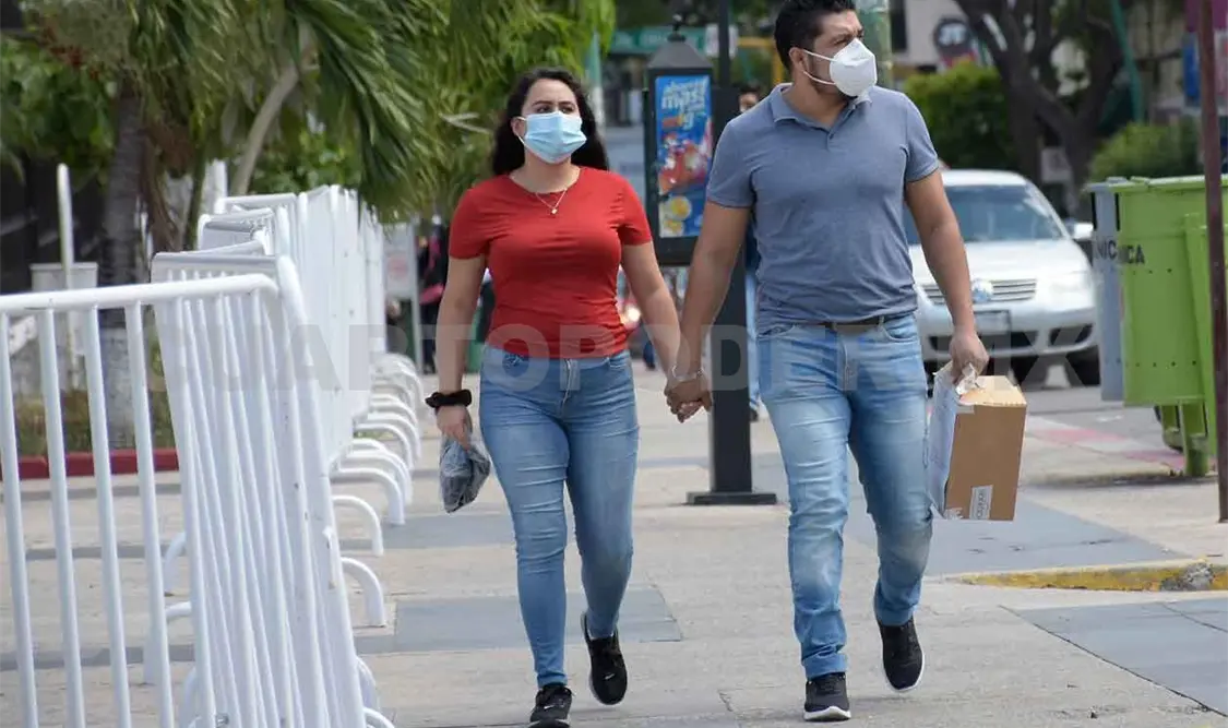 Necesario usar cubrebocas en transporte público