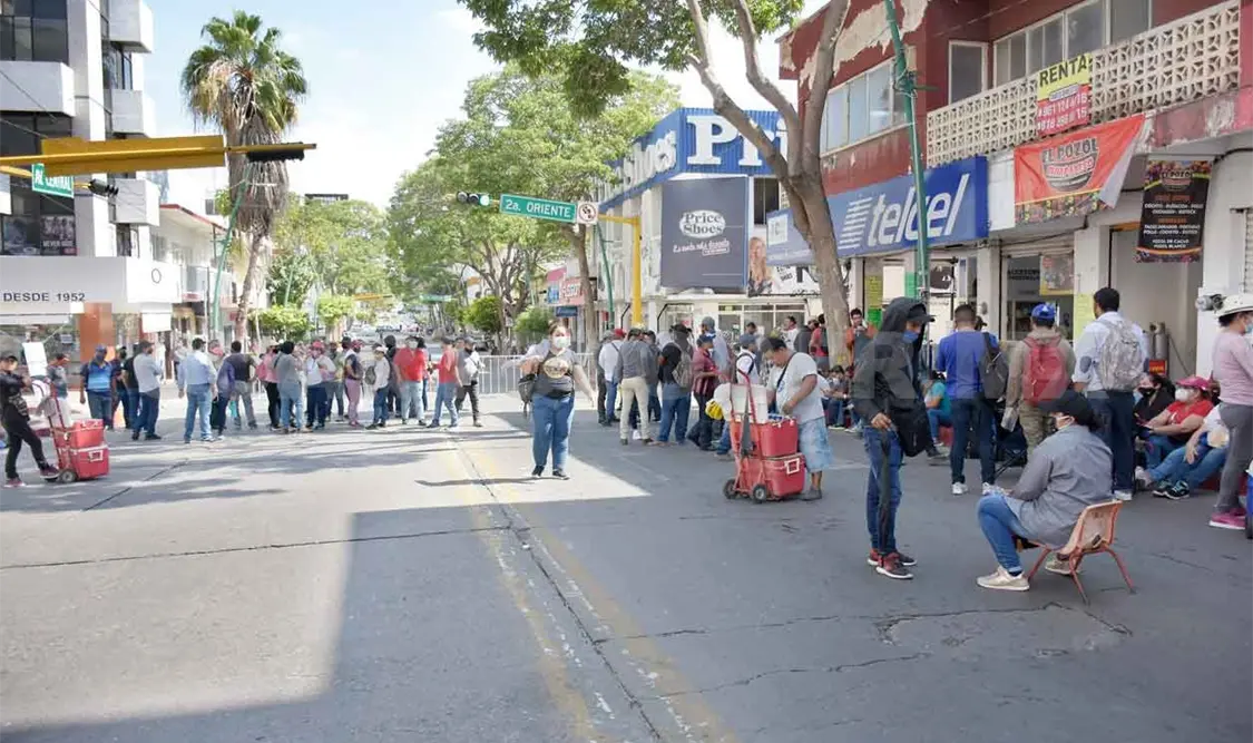 Bloquean para exigir el cumplimiento de acuerdos