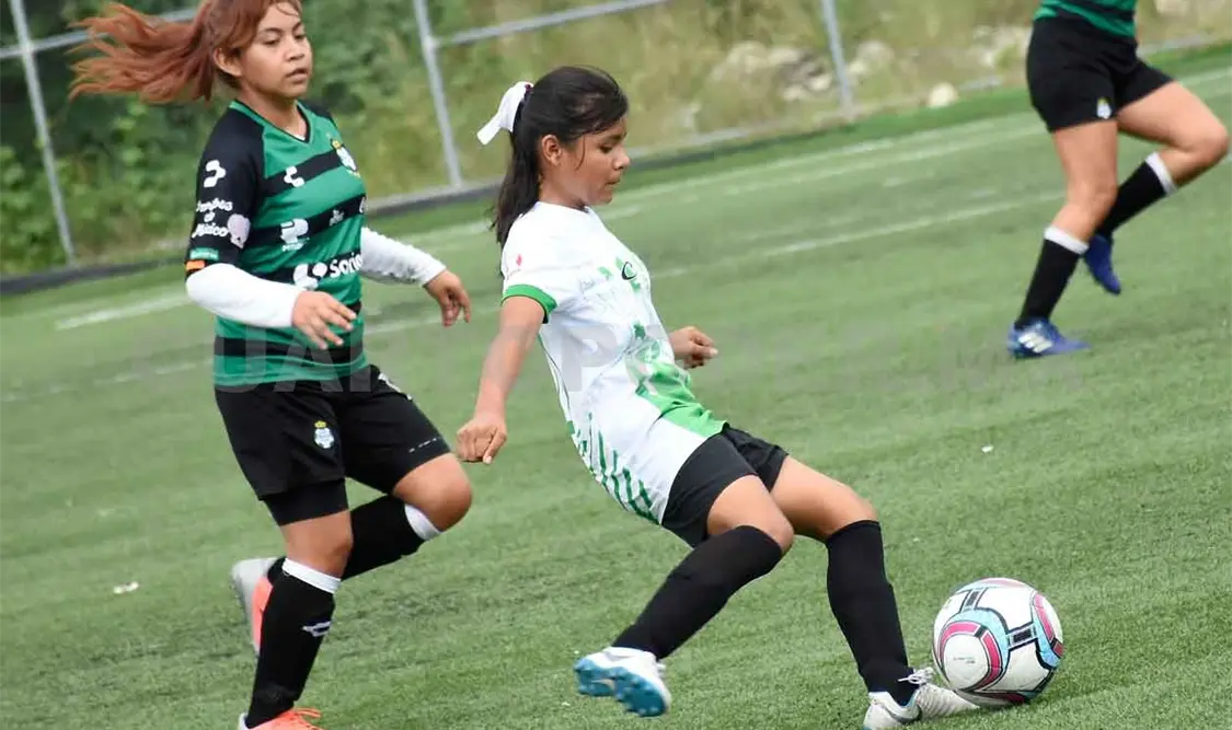 Peligra invicto de Iguaneras en fecha 9