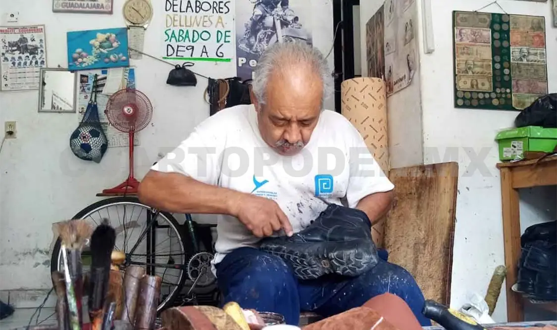 38 años renovando el calzado de los tuxtlecos