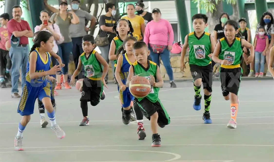 Agrupación busca mejoría del basquetbol