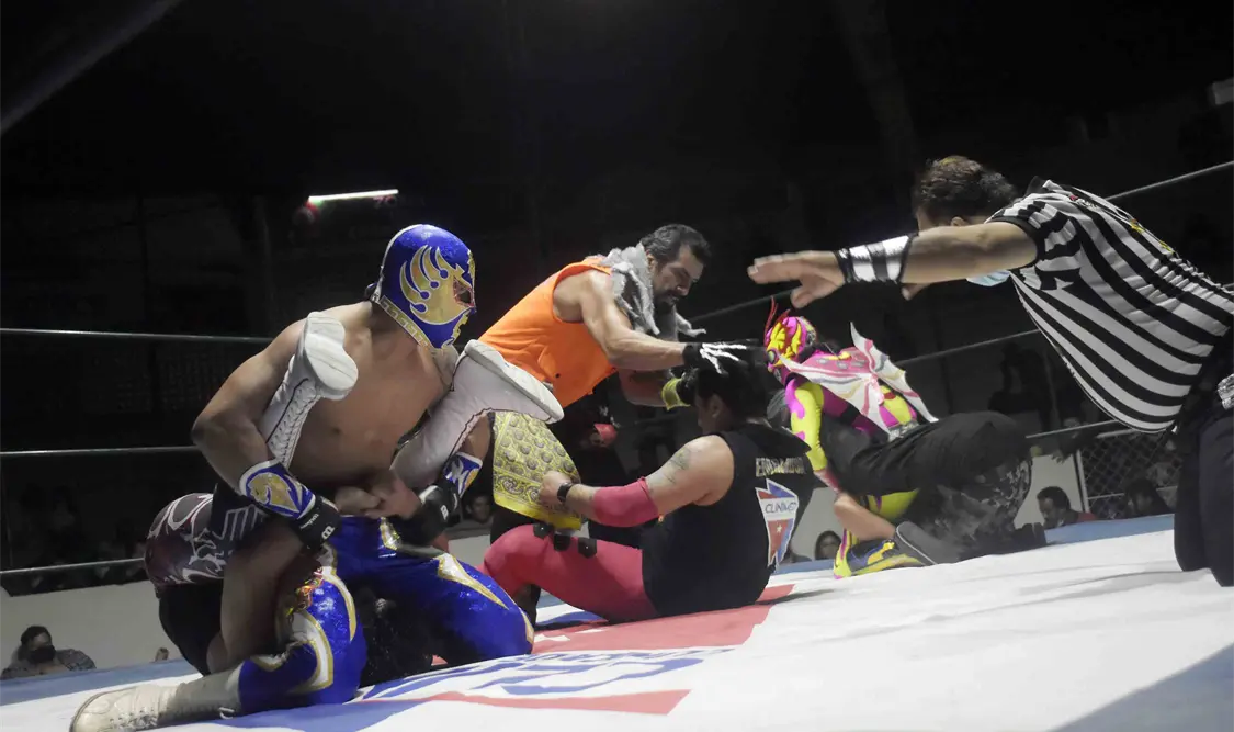 El comienzo fue alentador para los técnicos, quienes mostraron buenas ejecuciones arriba del ring. Guillermo Ramos/CP