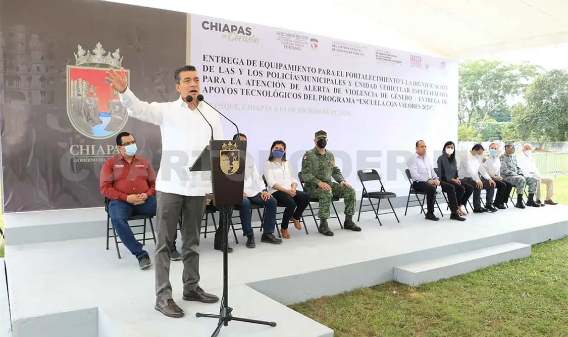 Dignifica REC labor de policías de la región Maya