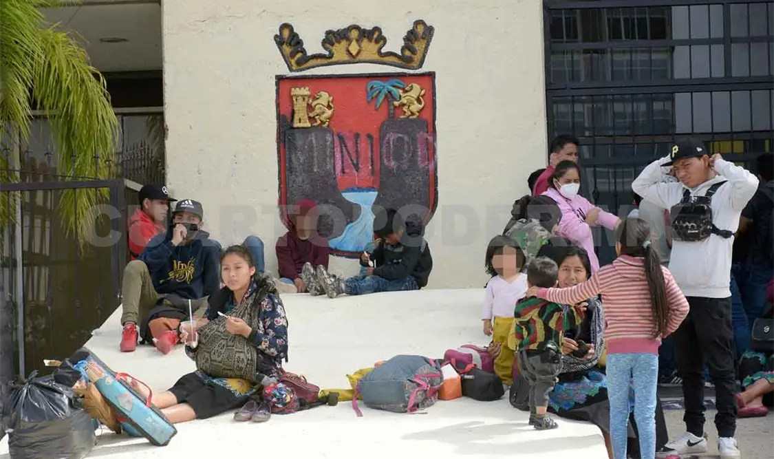Grupos se manifiestan en la capital chiapaneca