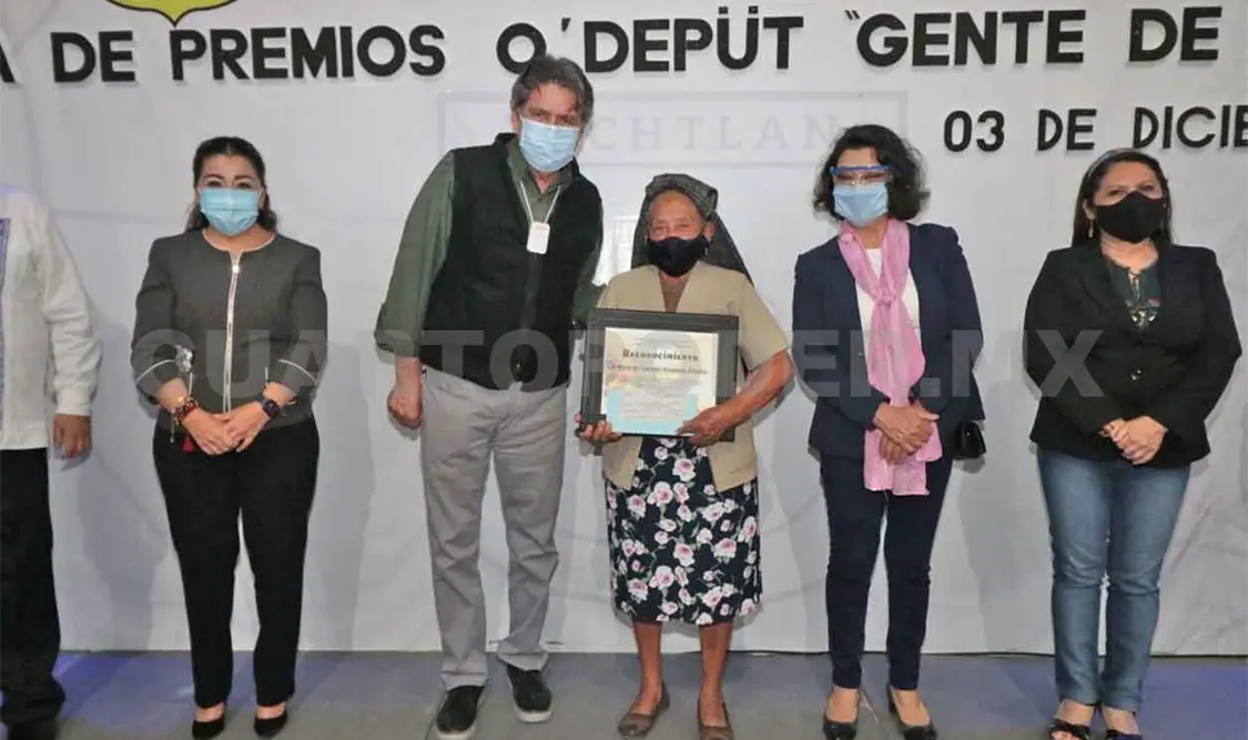 Alcalde reconoce a Mayordomía Zoque