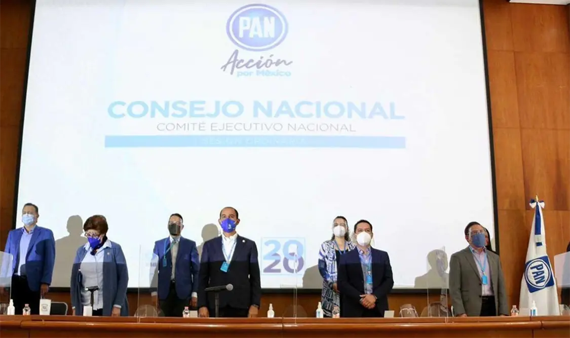 El Consejo Nacional del PAN aprobó aliarse con el PRI y el PRD en aproximadamente 130 de los 300 distritos electorales. Cortesía
