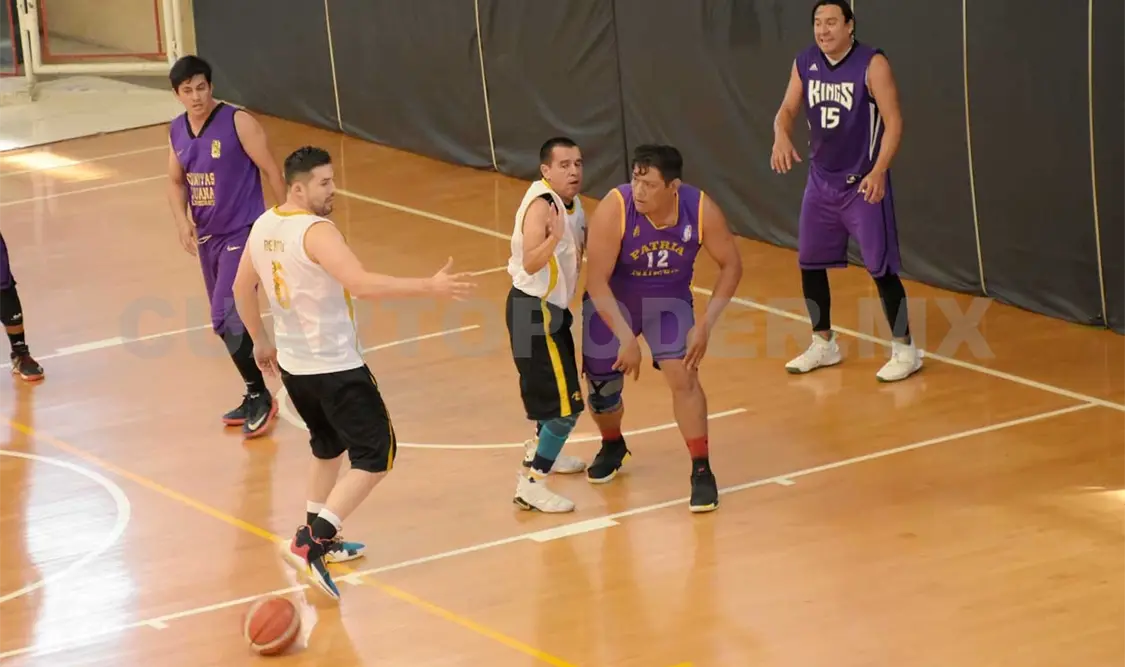 El comité organizador dividió la competencia en tres grupos de cuatro equipos cada uno. Guillermo Ramos/CP