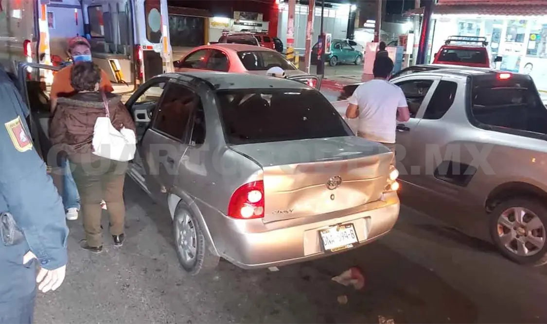 Toyota impacta a Chevy; salda con un lesionado