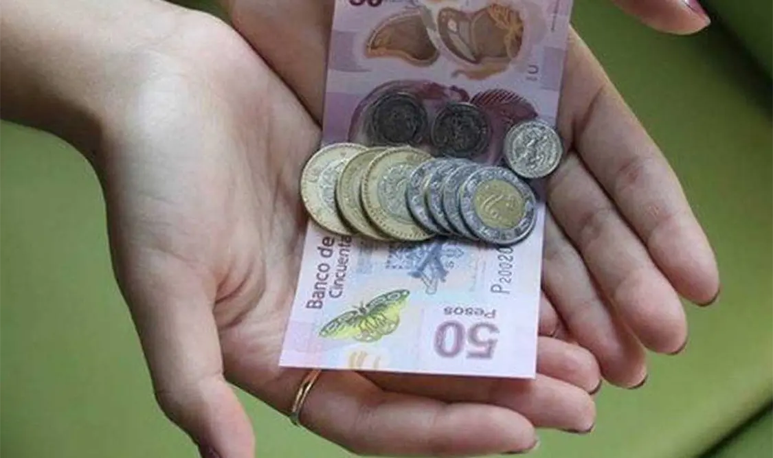 15% de aumento al salario mínimo