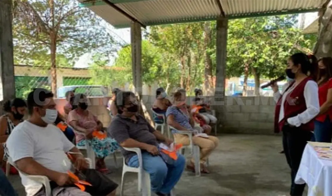 Imparten pláticas para prevenir violencia