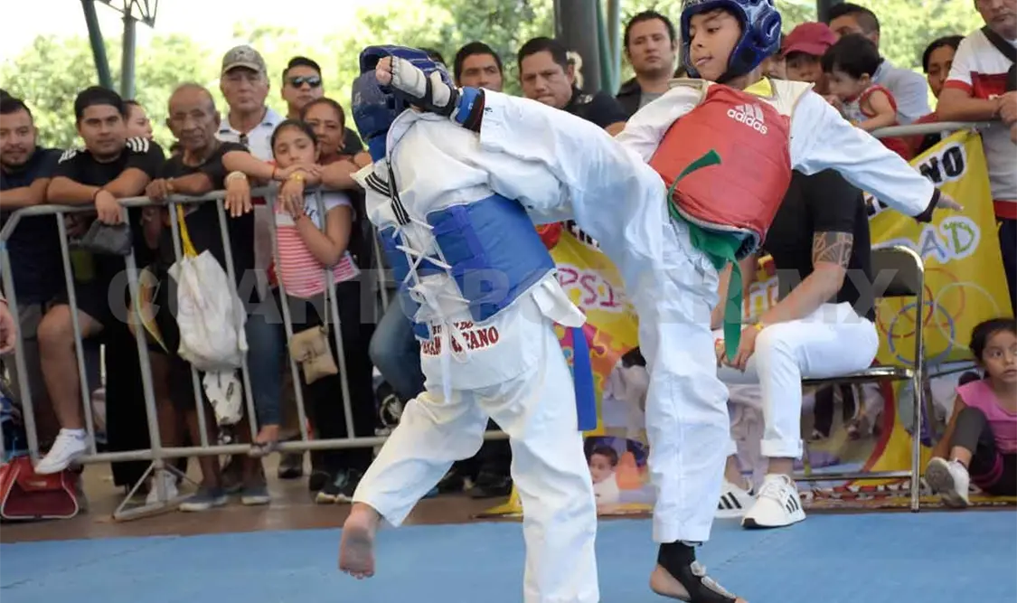 Panamericano en ruta de exámenes finales