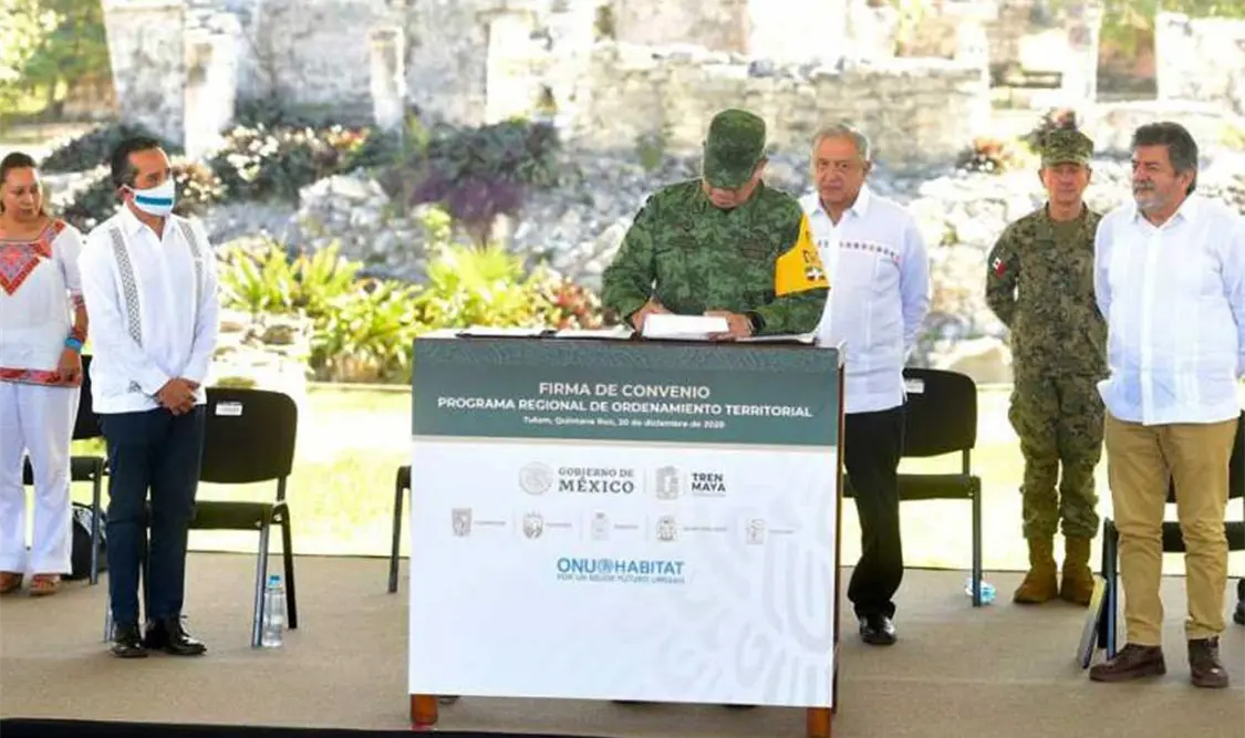 El presidente Andrés Manuel López Obrador dijo que la misma empresa operará el nuevo Aeropuerto y el Tren Maya. Cortesía