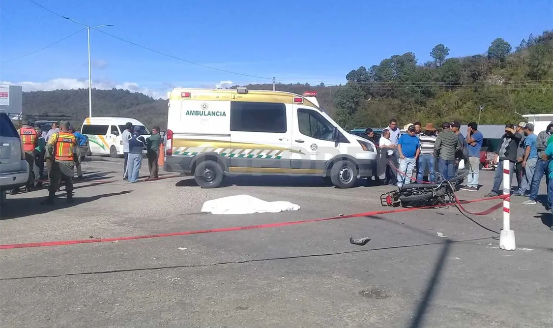 Pobladores exigían una indemnización de 500 mil pesos para la viuda del motociclista. Juan Orel / CP