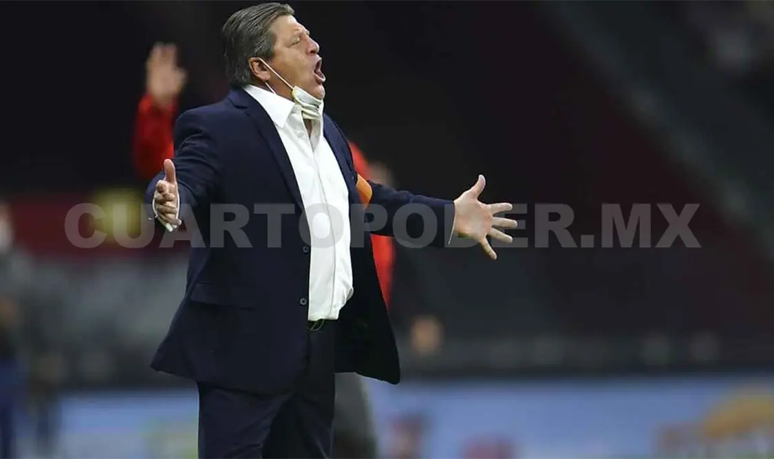 Herrera, despedido por explosivo