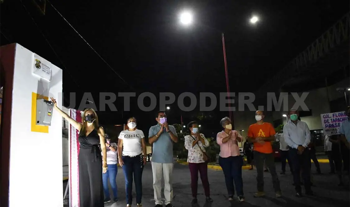 Rehabilita alumbrado en colonias de Tapachula