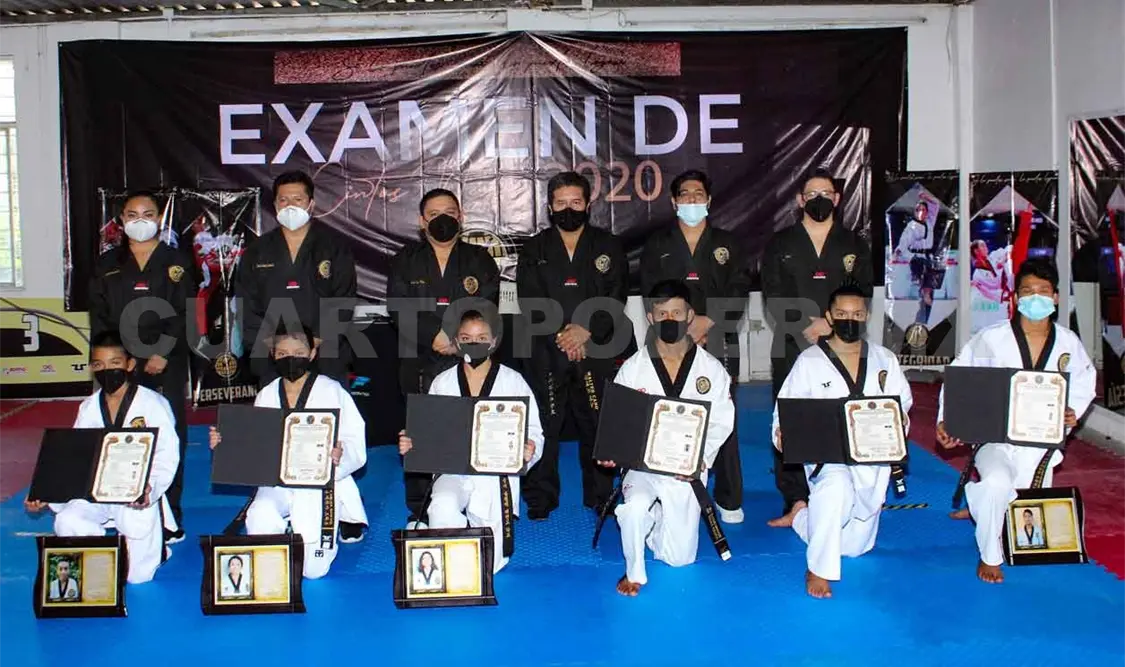 Se gradúa nueva generación de cintas negras