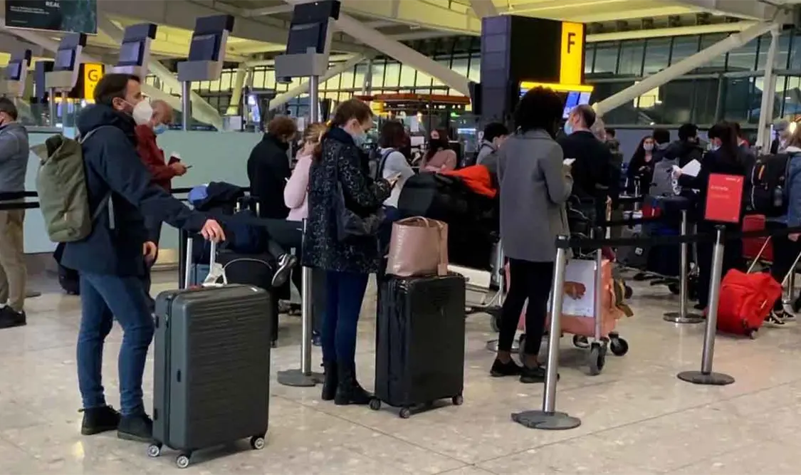 Detectan segunda variante de Covid-19