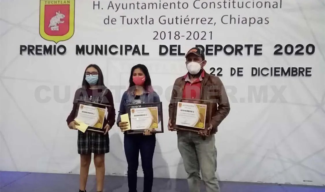 Brisia Hernández hizo el doblete