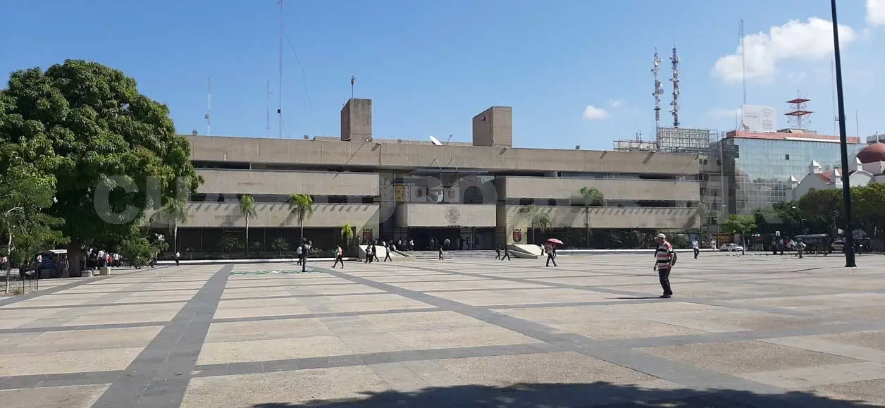 Gasto anual de gobierno llegó a 102 mil mdp