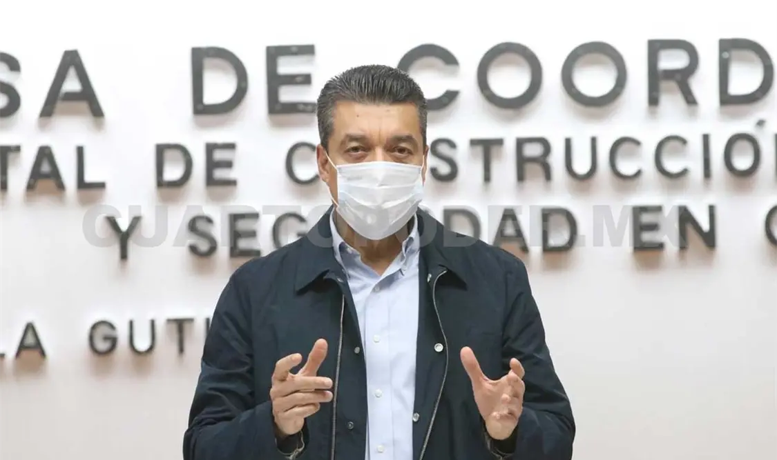 Reconoce REC al personal de salud por su labor profesional