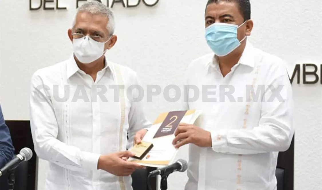 Comparece Olaf Gómez ante el Congreso del Estado