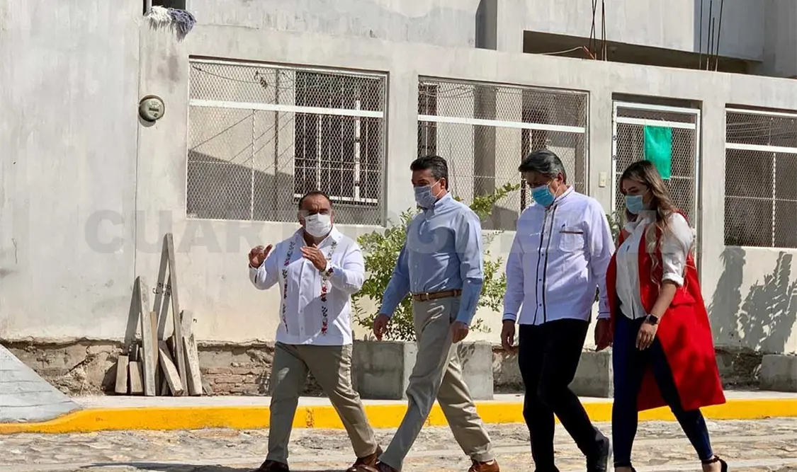 El gobernador y el titular del Ayuntamiento constataron el mejoramiento de calles y avenidas de la capital. CP