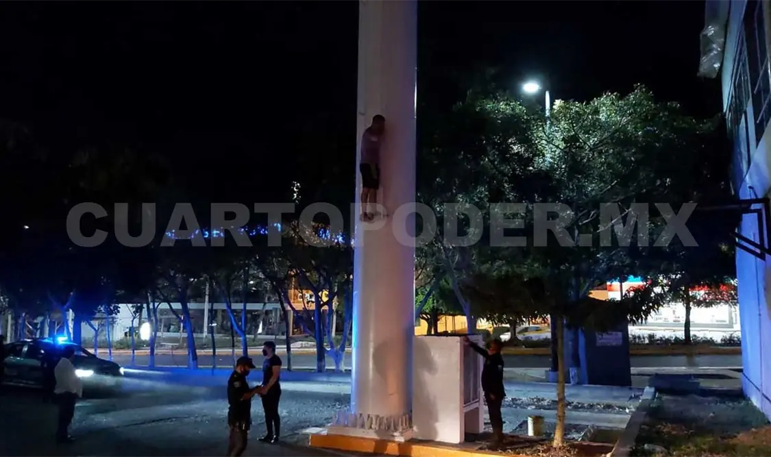 Sujeto intenta suicidarse y bomberos lo rescatan