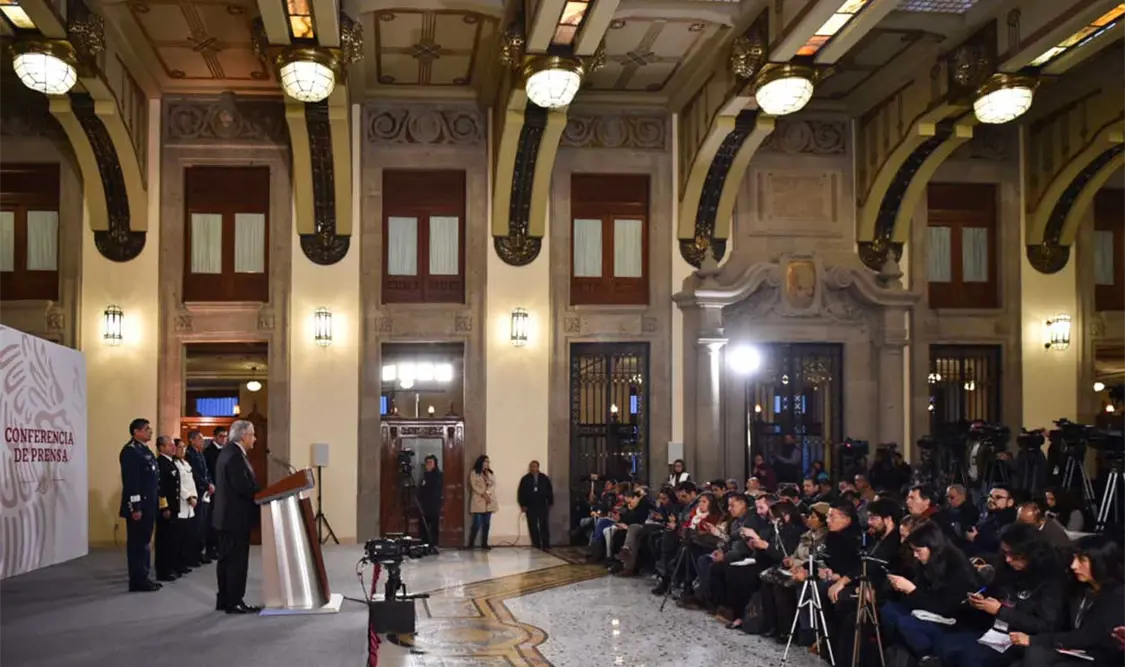 AMLO recurrirá a justicia si INE cancela “mañaneras”