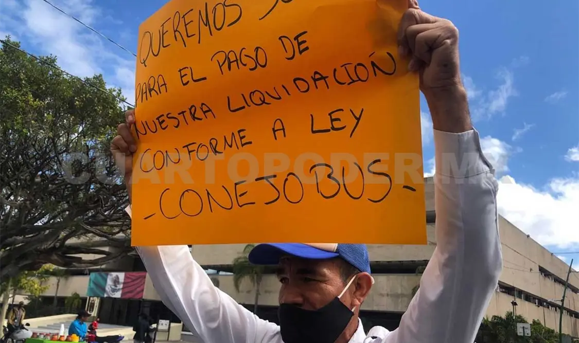 Choferes exigen que los atiendan