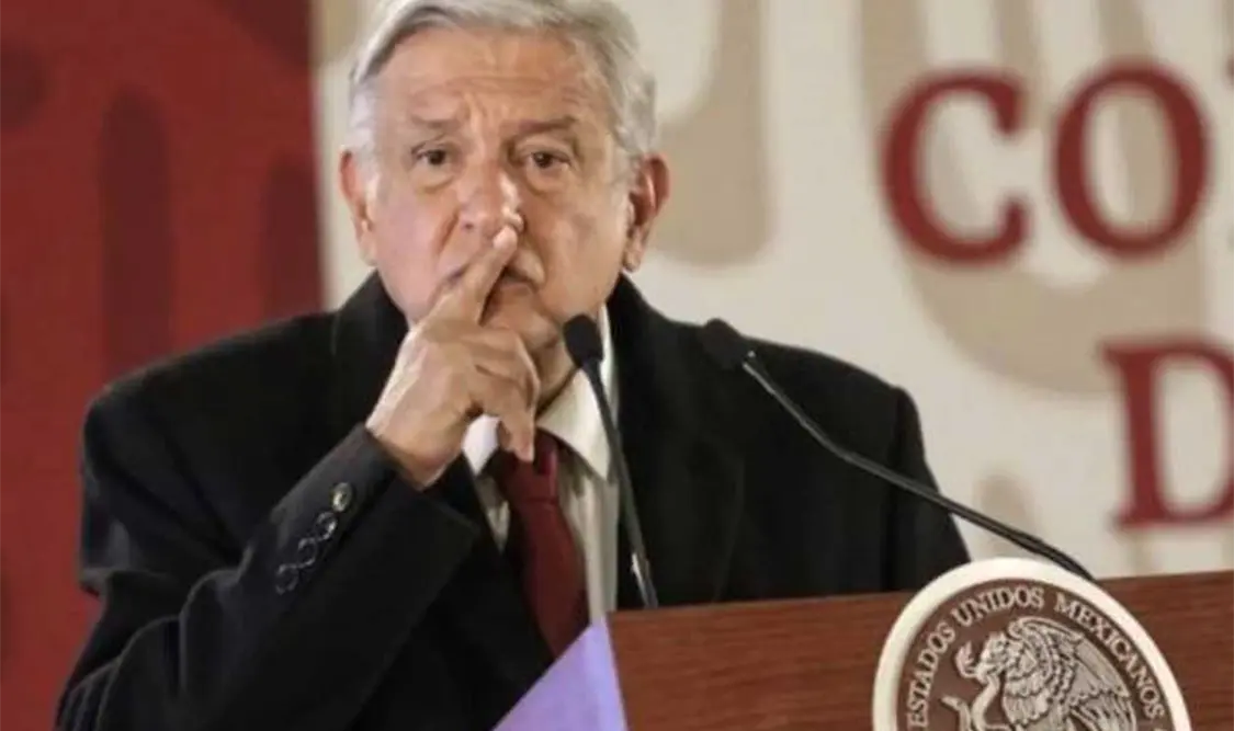 Los representantes de Morena ante el INE, avisaron que la medida es una censura al primer mandatario del país. Cortesía