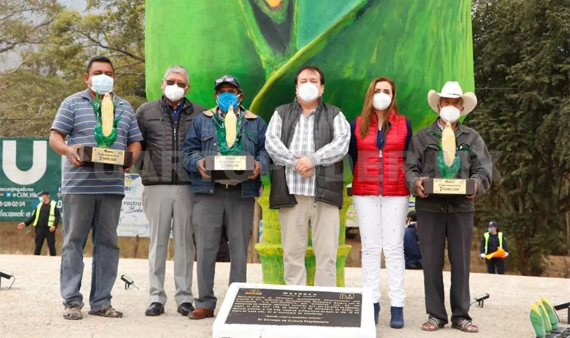 En Villaflores se reconoce a productores