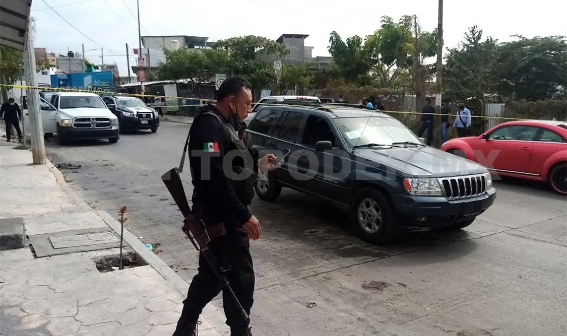 Asaltante es capturado en persecución policial