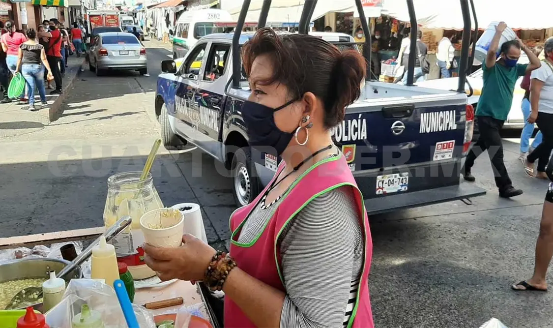 Cumplen ambulantes con medidas anti Covid