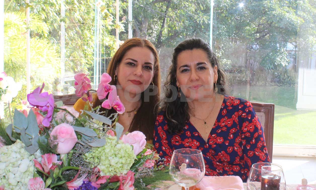 Aithanna recibió las aguas bautismales